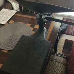 1950 Cast-iron Scale 