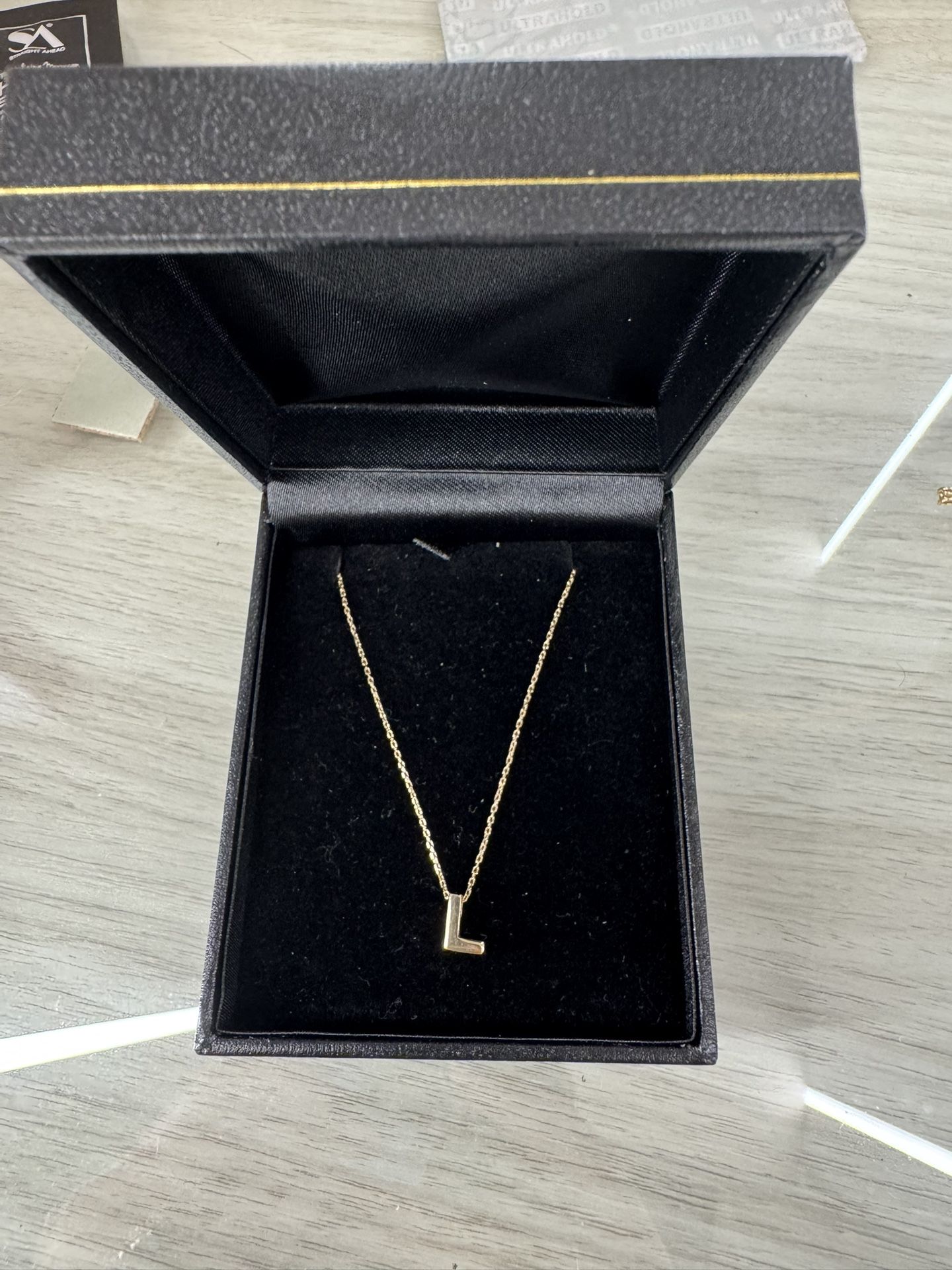 14k Yellow Gold Inicial Letter