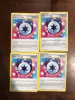 Chilling Reign Trainer Cards Multiple Of 4 In Each One Of The Ones In Picture