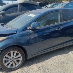 2014 HYUNDAI ELANTRA for Parts Only 