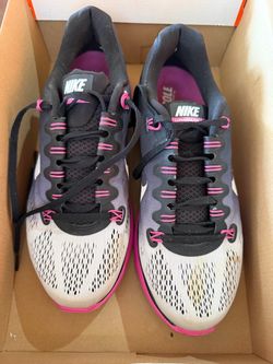 Nike shoes