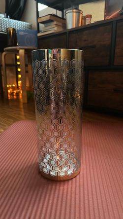 Gold Vase 12in hex stripe