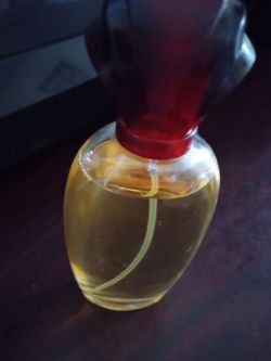 Design perfume in mint condition. $10 OBO