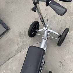 Knee Scooter 🛴