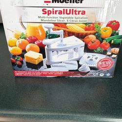 Mueller SpiralUltra Veggie Spiralizer Mandoline Slicer Citrus Juicer 