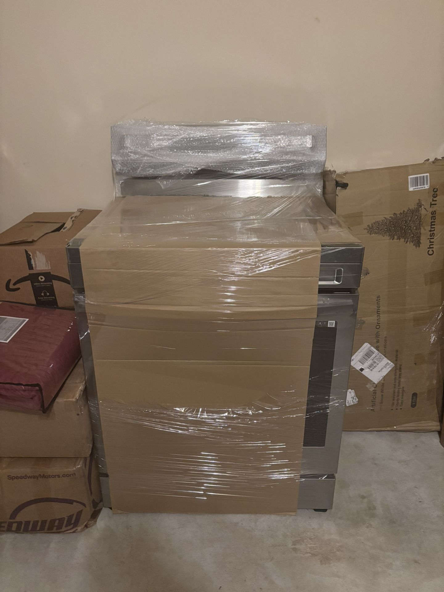 6.3 cu. ft. Samsung Smart Freestanding ENERGY STAR® Certified Electric Range with Air Fry