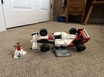 Lego McLaren F1
