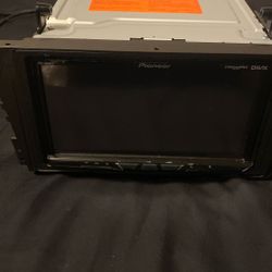 Pioneer car stereo I’m asking 200