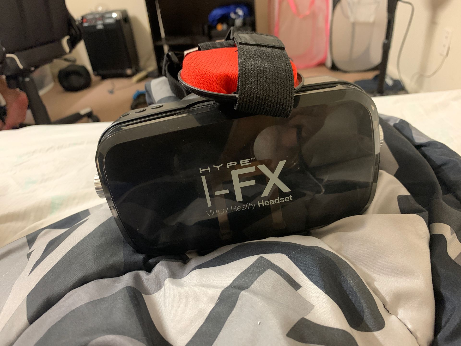 HYPE I-FX Virtual Reality Headset