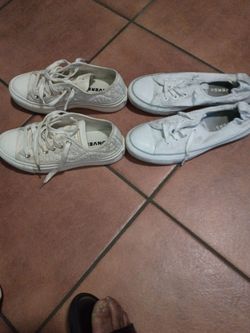 Women's Converse shoes 7.5