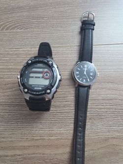 2 watches - Fossil & Casio (both need batteries)