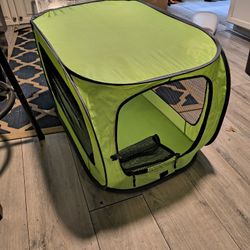 Collapsable Dog Crate