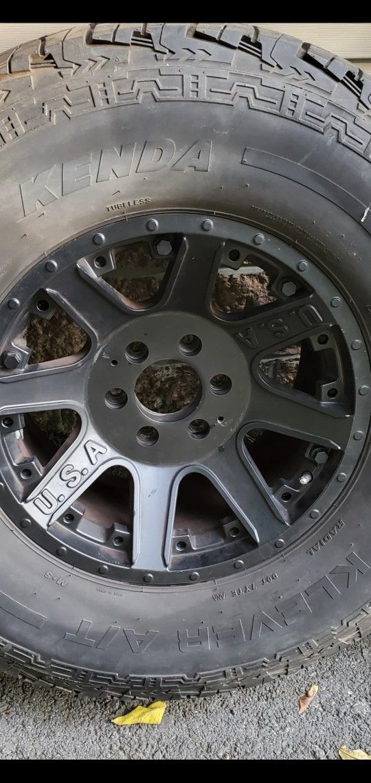 USED WHEELS AND TIRES 6LUGS F-150  