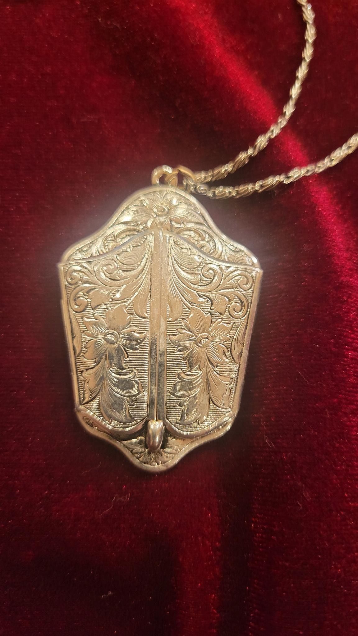 Vintage Sterling Silver Locket