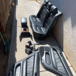 Lexus LS400 Black interior 