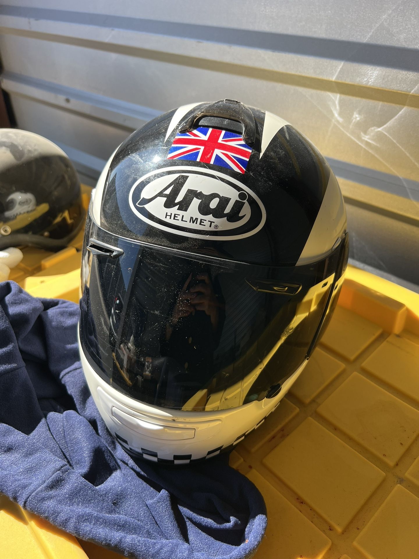 Arai Vector 2 Motorcycle Helmet