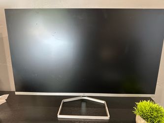 HP Computer Monitor with Stand