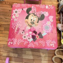 Minnie Mouse table and chair