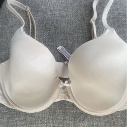 Victoria’s Secret Women’s Bra