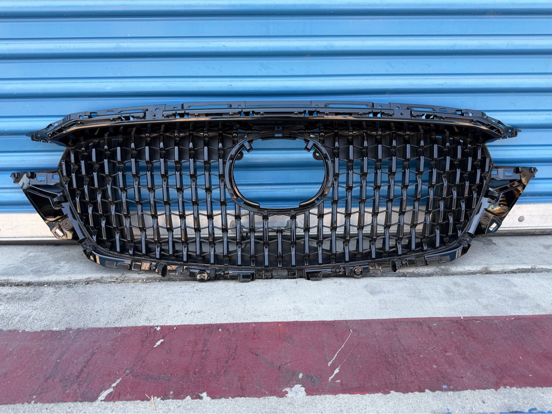 2022,2023,2024,2025 Mazda CX-5 Grill,Grille/Parrilla Oem,Original (No Damage) Ask