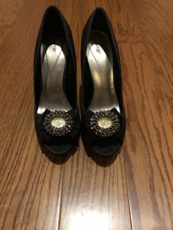Apt 9 size 8.5 fancy black shoes