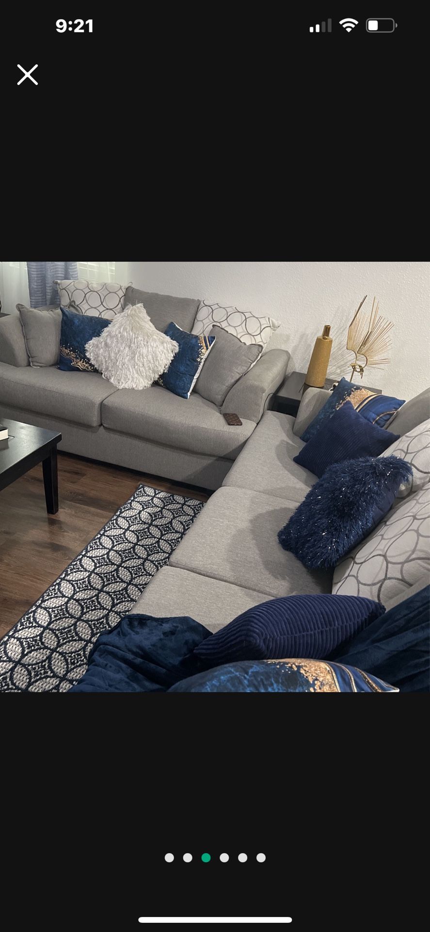 Hermosos Sofás Buenas Condiciones Con 8Cojines De Su Color 8 C