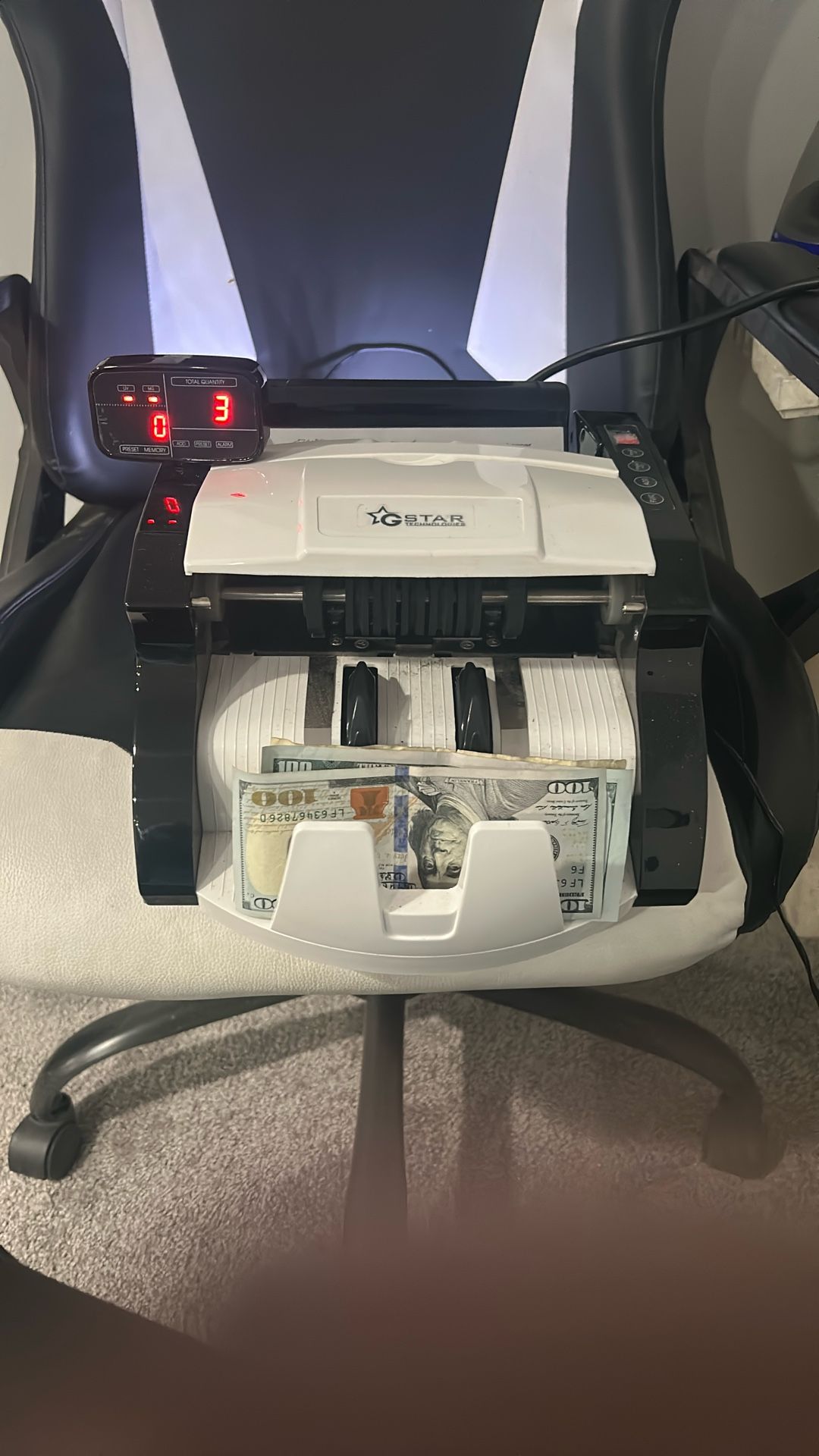 G Star Money Counter