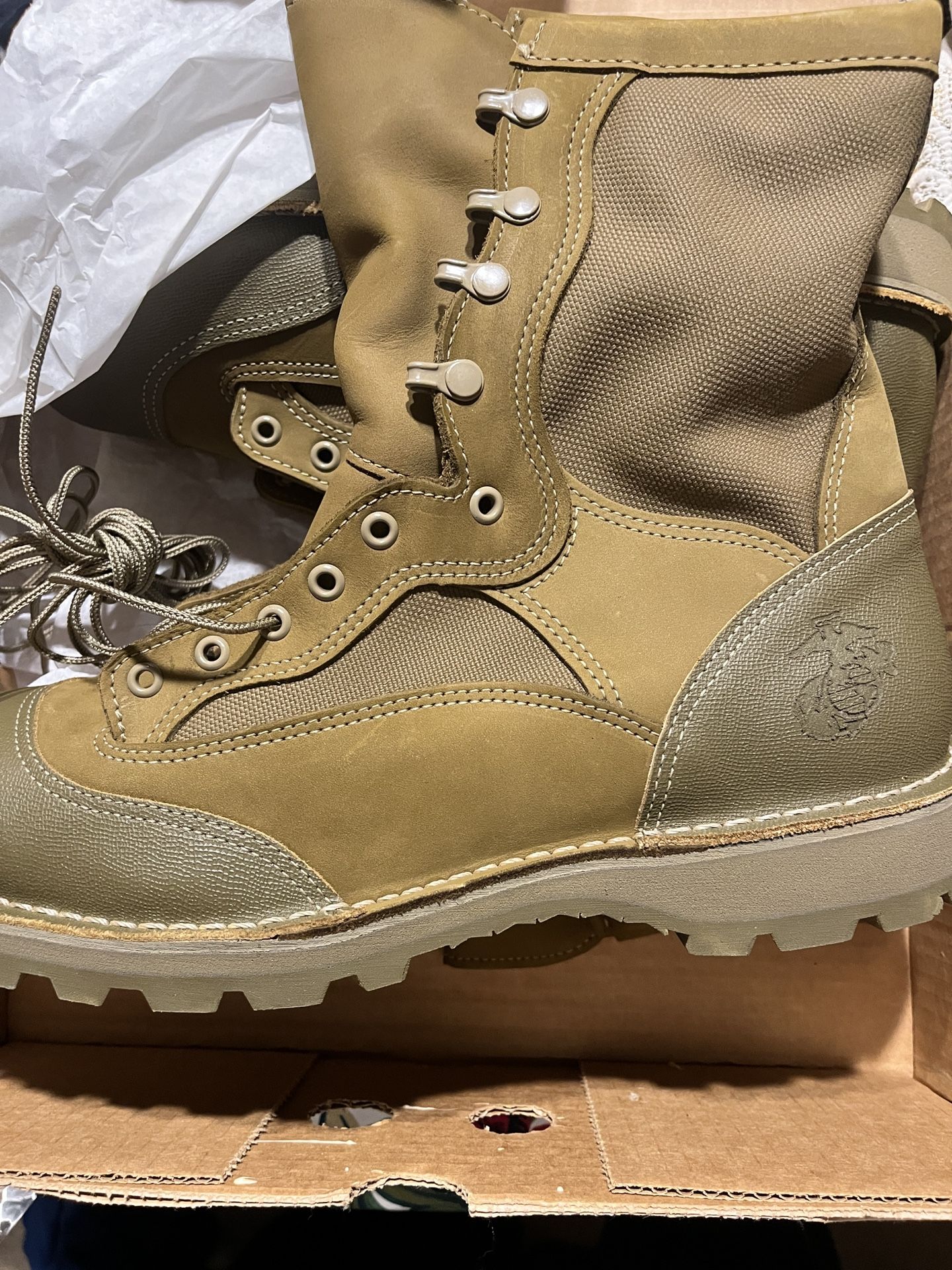 DANNER BOOTS