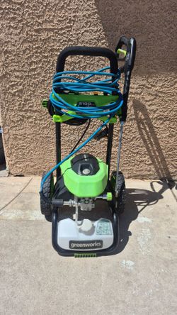 2100 MAX PSI Electric Greenworks Pressure Washer