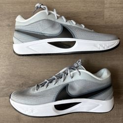 Nike Giannis/FREE Accessories 