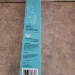 BRAND NEW GE REFRIGERATOR WATER FILTER 