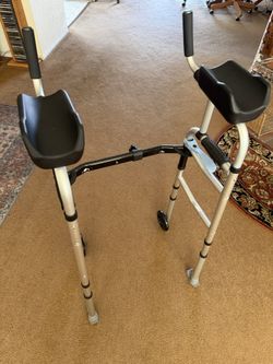 Walker With Arm Rests