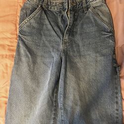 Cotton on baggy pants size: in picture