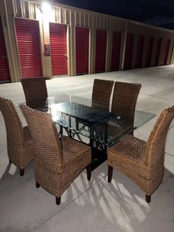 Dining table 6 chairs