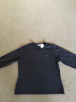 Nike long sleeve size S (4-6)