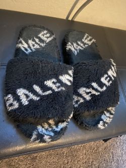 Balenciaga Slides