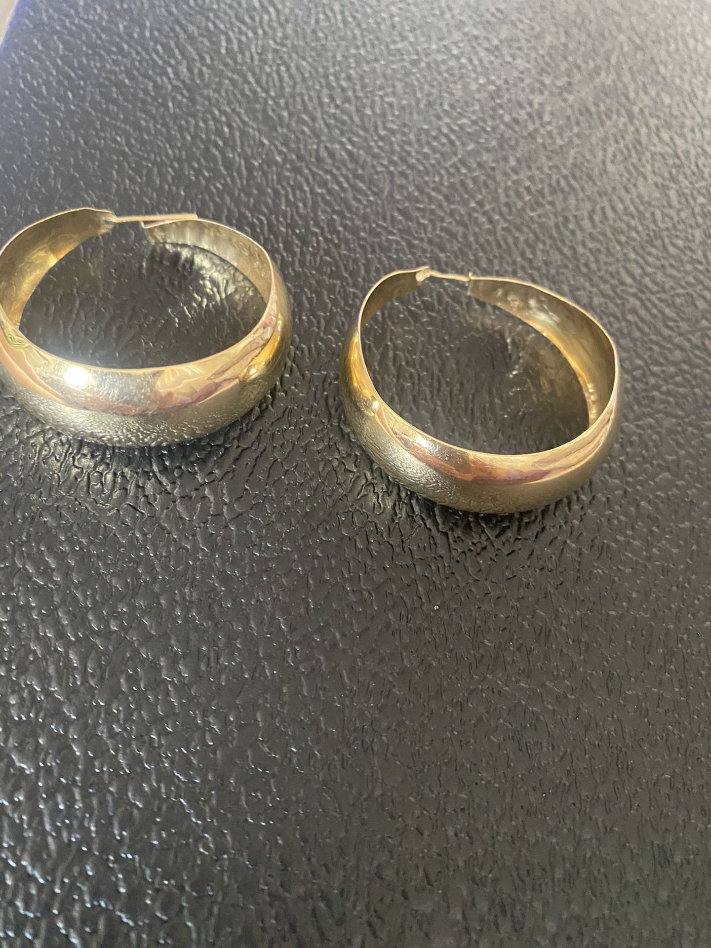 ???HERMOSAS ARRACADAS DE ORO DE 14 K ORO REAL 