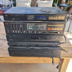 Fisher Receiver And Speakers 