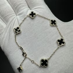 14k Clover Bracelet 7.5 Inches 