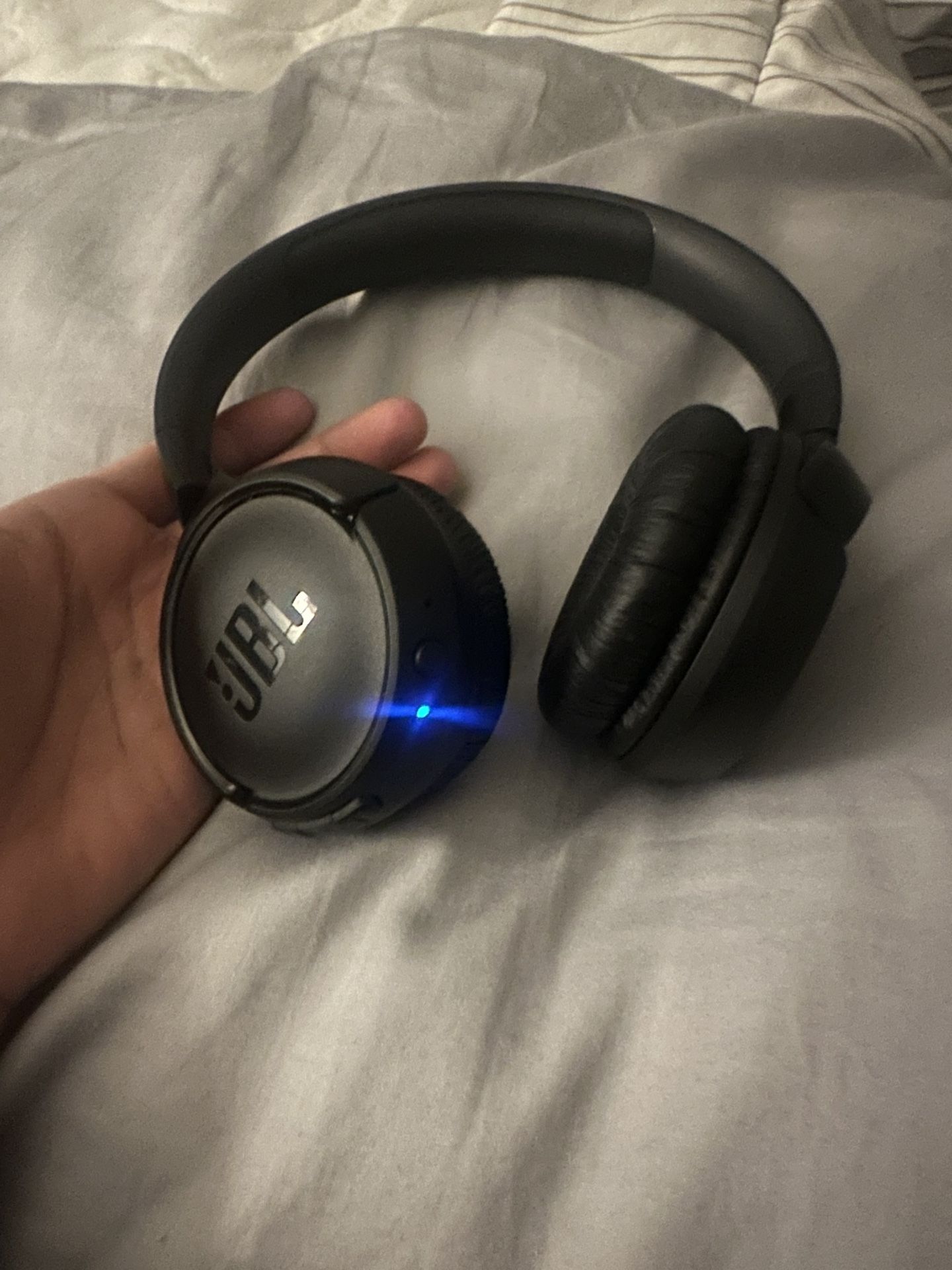 JBL Bluetooth Headphones