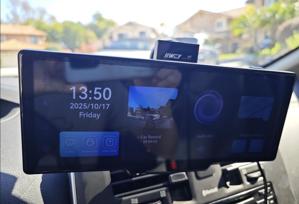 10” Wireless CarPlay / Android Auto Screen w/ Dash Cam + Backup Cam 