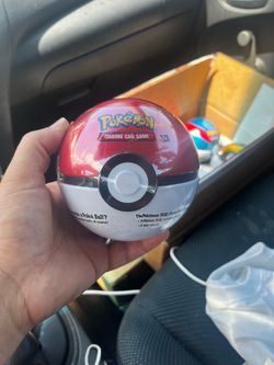 Pokémon pokeball tin