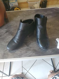 Black Boots