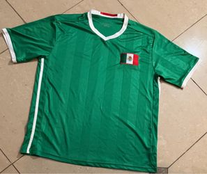Mexico Jersey Futbol Soccer XL   See picture for measurements are approximate size Compare to your own favorite garments for approximate size