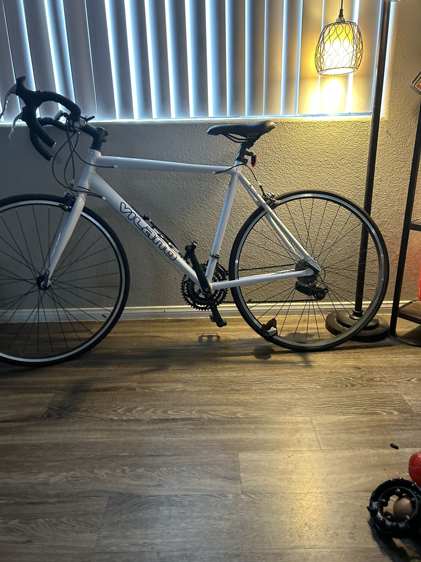 vilano 21 speed road bike