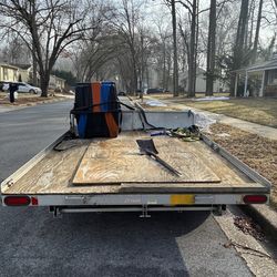 White color , trailer for sale