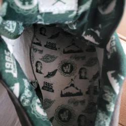 Original 1985 Retro Jordan's Low top..