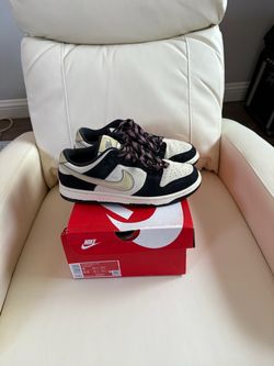 Nike dunks low