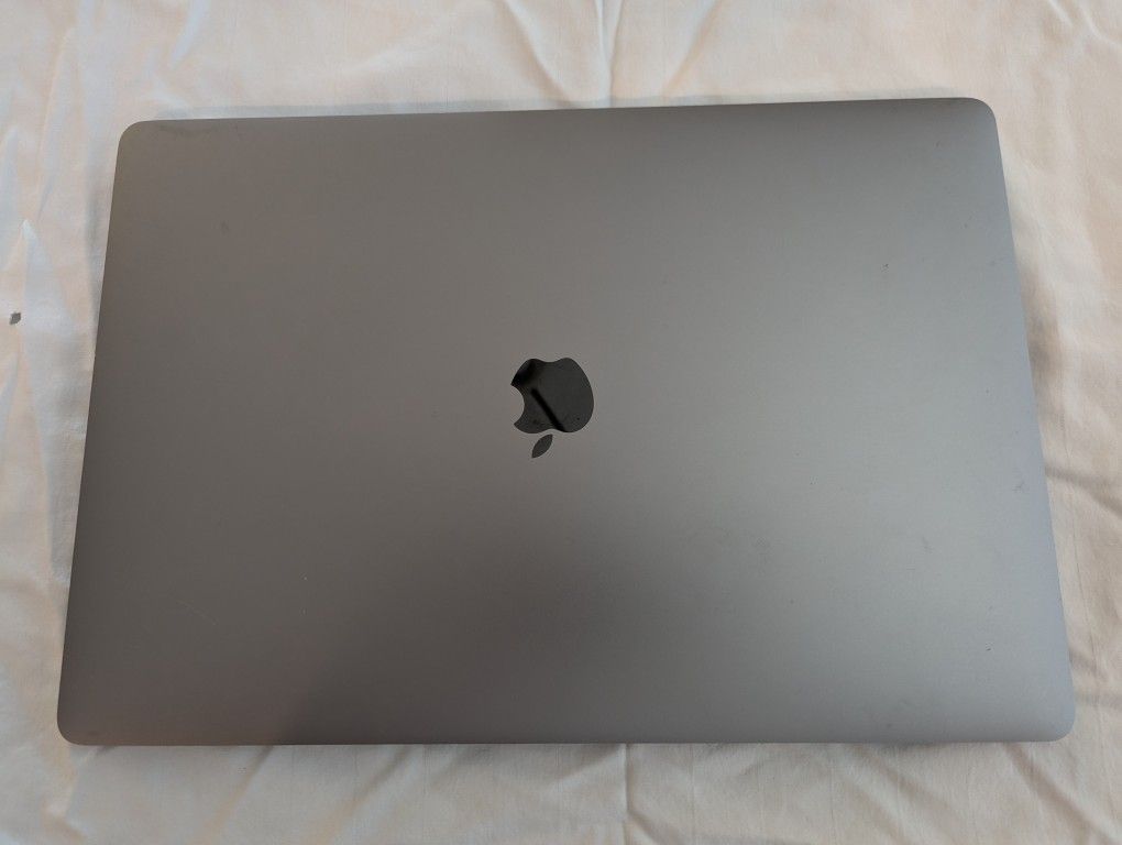 MacBook Pro 2019 - A2141- i7, 16GB Ram, 512GB SSD, Sonoma