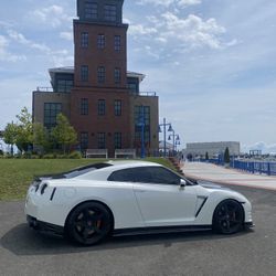 2014 Nissan GTR Premium